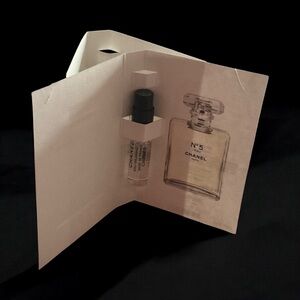 CHANEL N°5 Perfume Travel Spray Set